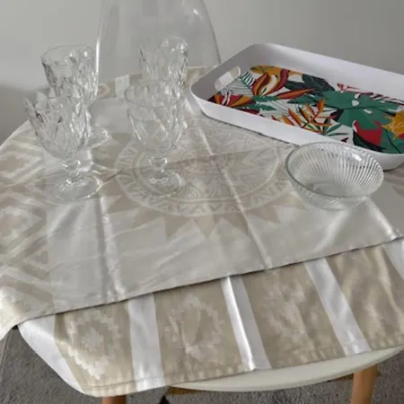 Pleasant Near The Seaside 아파트 *