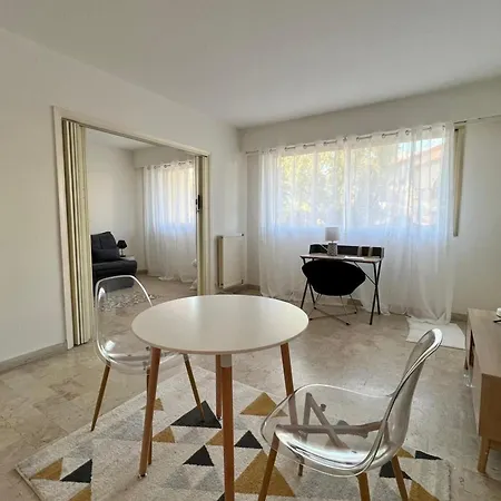 Apartment 1 Bedroom - Close To The Antibes