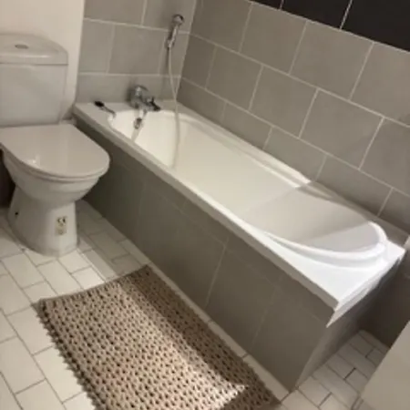 Pleasant Near The Seaside Apartment