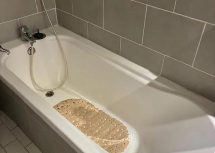 T2 Proche Du Bord De Antibes